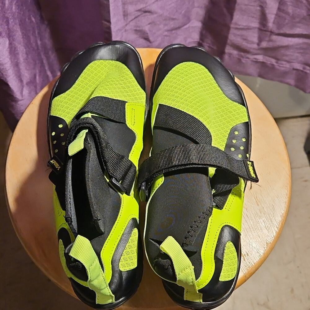 Vibrant Black and Lime Water Shoes for Women - Picture 3 of 5